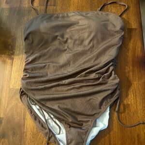 One piece bathing suit